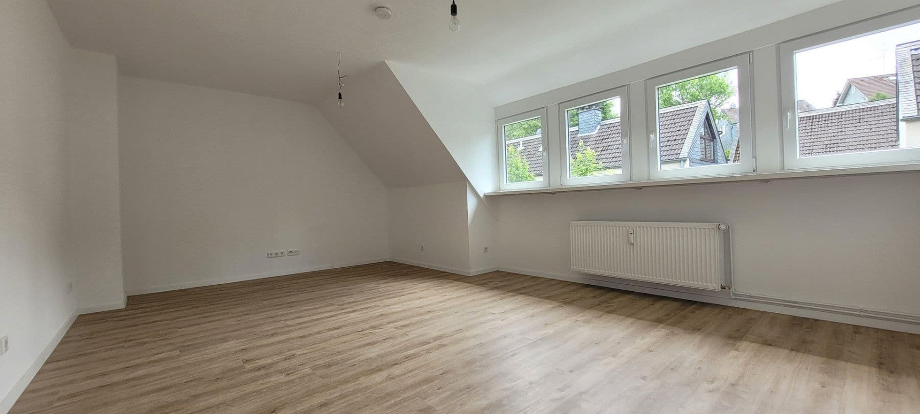 Pronájem bytu 3+1 79 m², Am Kriegermal 30, Wuppertal, Severní Porýní-Vestfálsko Pronájem bytu 3+1 79 m², Am Kriegermal 30, Wuppertal, Severní Porýní-Vestfálsko