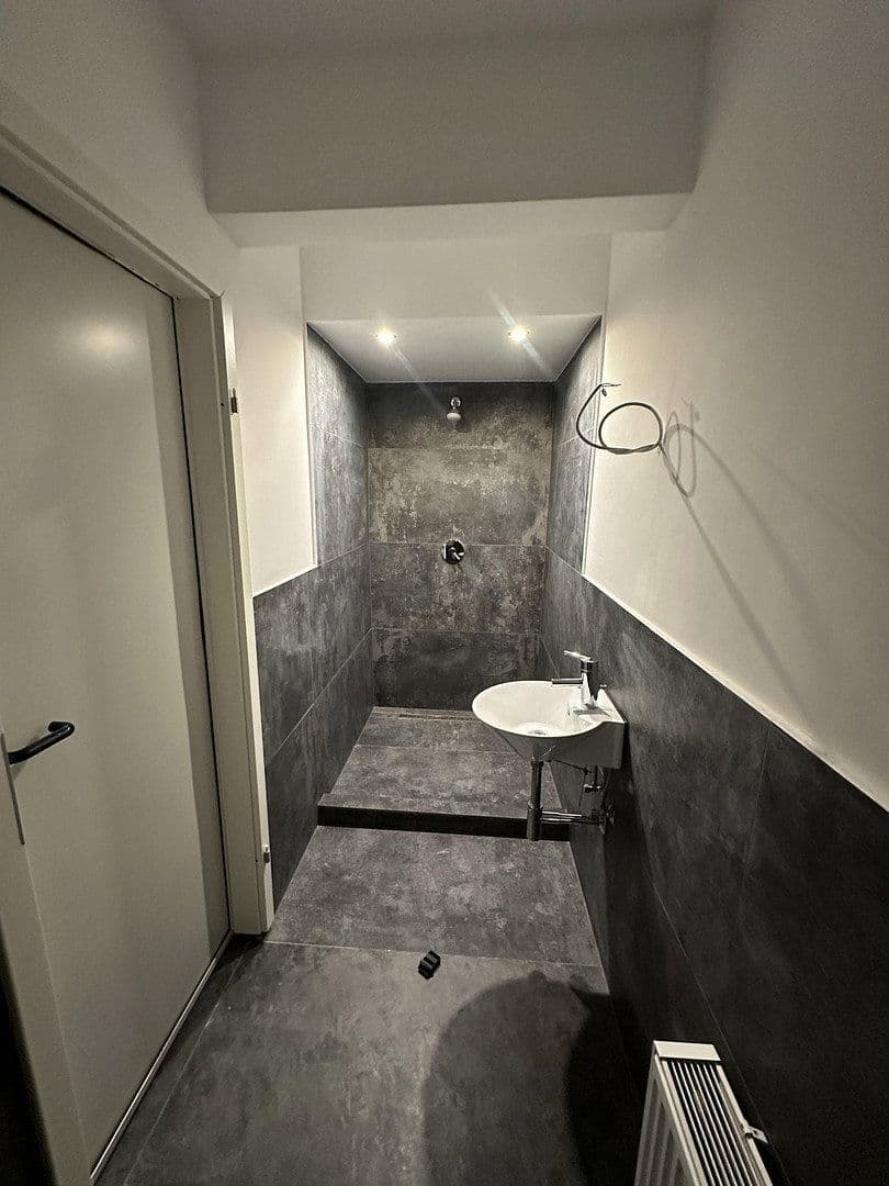 Pronájem chaty, chalupy 650 m², Eckenhagener str 45, Reichshof, Severní Porýní-Vestfálsko Pronájem chaty, chalupy 650 m², Eckenhagener str 45, Reichshof, Severní Porýní-Vestfálsko