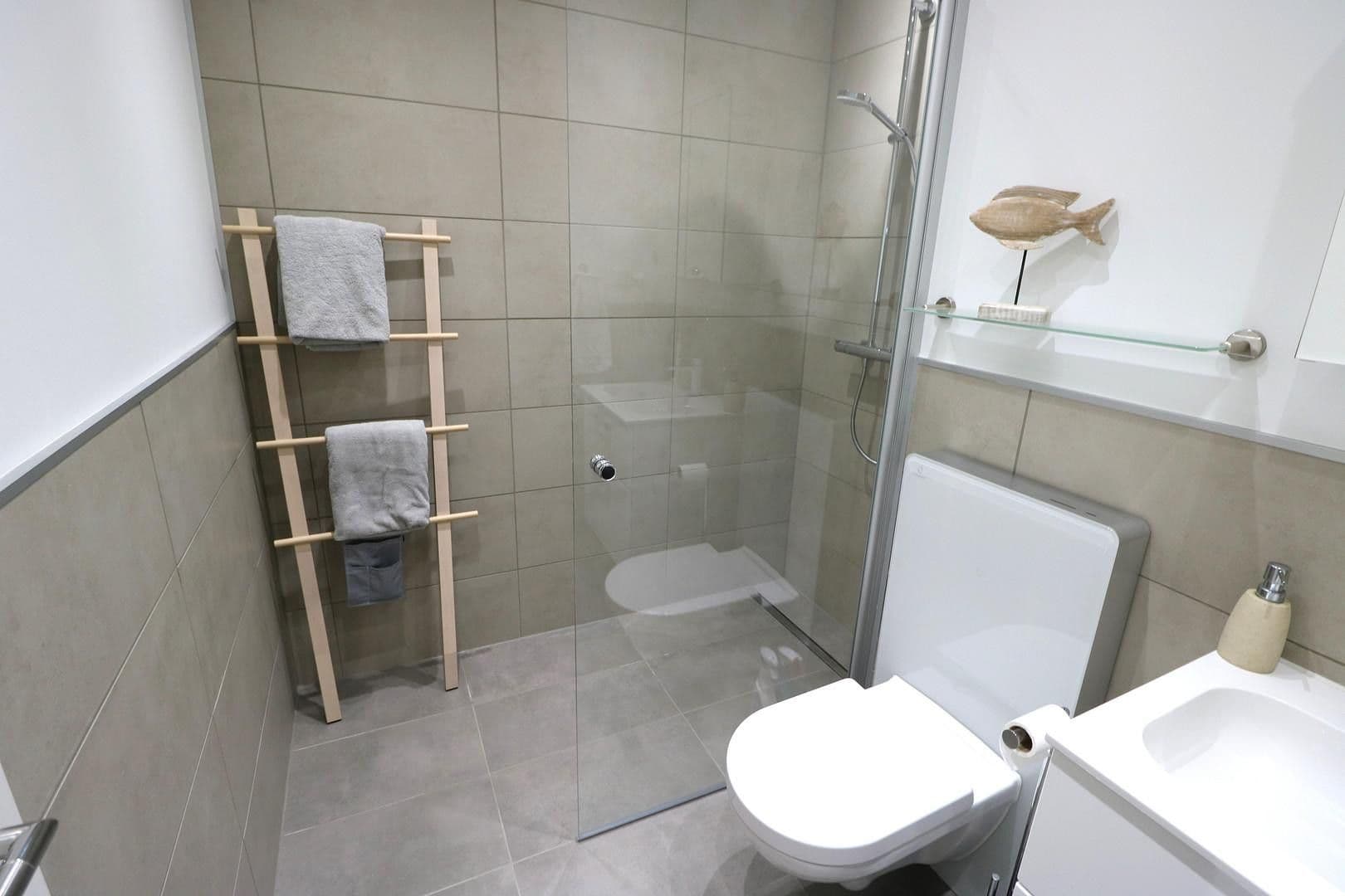 Pronájem bytu 2+1 55 m², Achterdeck 4, Lübeck-Travemünde, Šlesvicko-Holštýnsko Pronájem bytu 2+1 55 m², Achterdeck 4, Lübeck-Travemünde, Šlesvicko-Holštýnsko