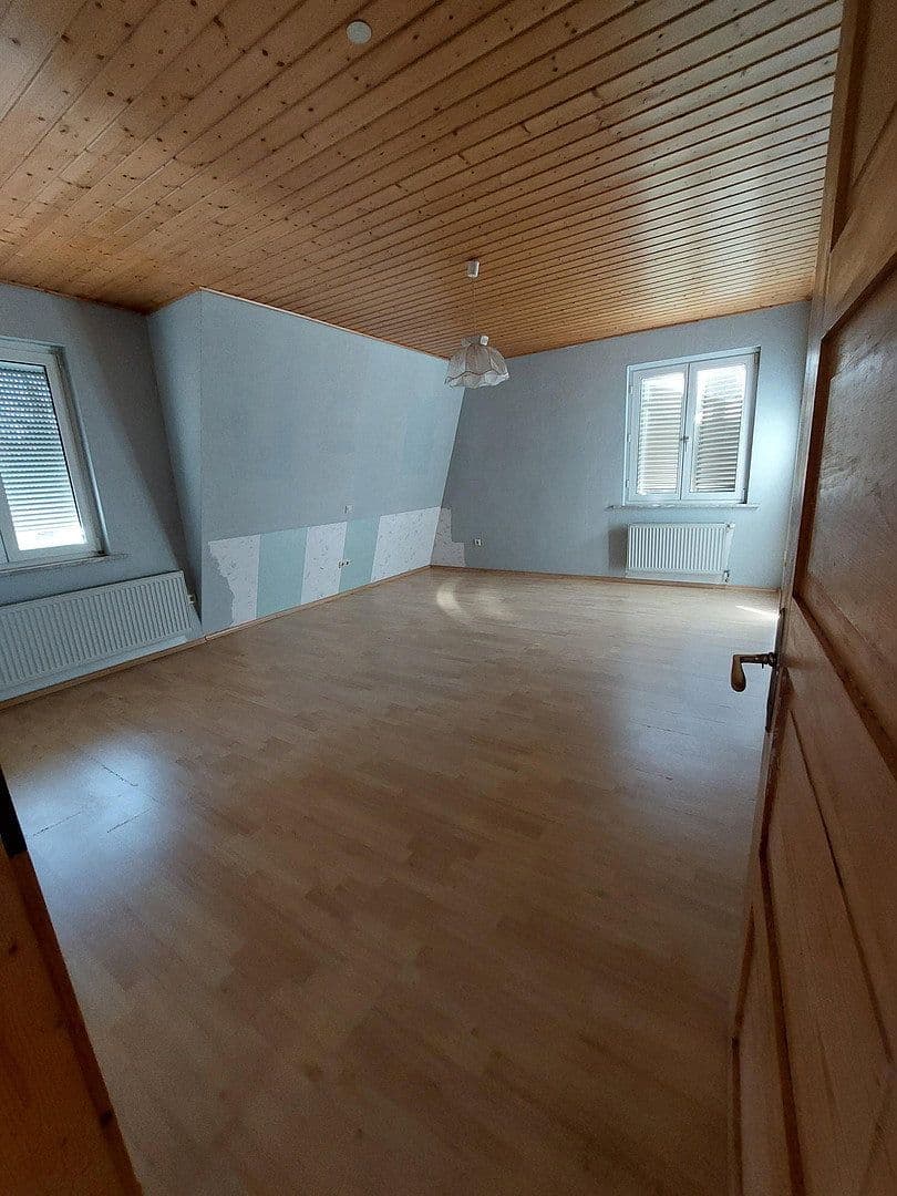 Prodej domu 215 m², pozemek 940 m², Murrhardt, Bádensko-Württembersko Prodej domu 215 m², pozemek 940 m², Murrhardt, Bádensko-Württembersko