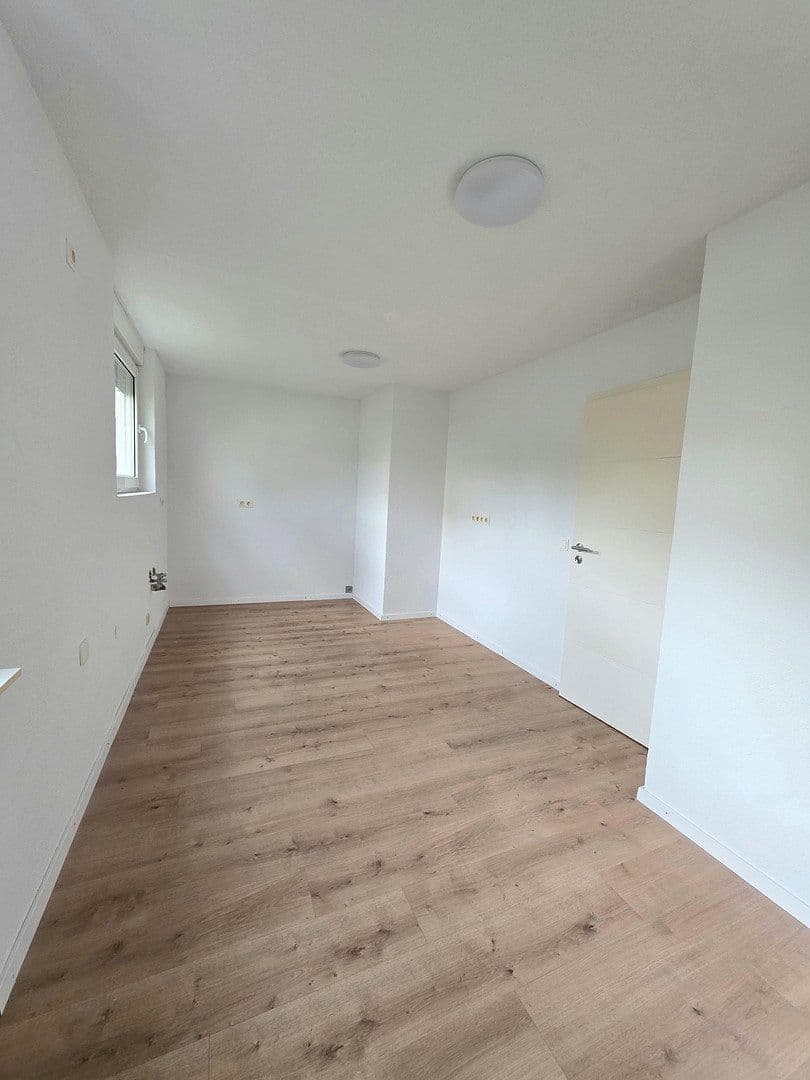 Prodej bytu 4+1 91 m², Berliner Str. 24, Landau in der Pfalz, Porýní-Falc Prodej bytu 4+1 91 m², Berliner Str. 24, Landau in der Pfalz, Porýní-Falc