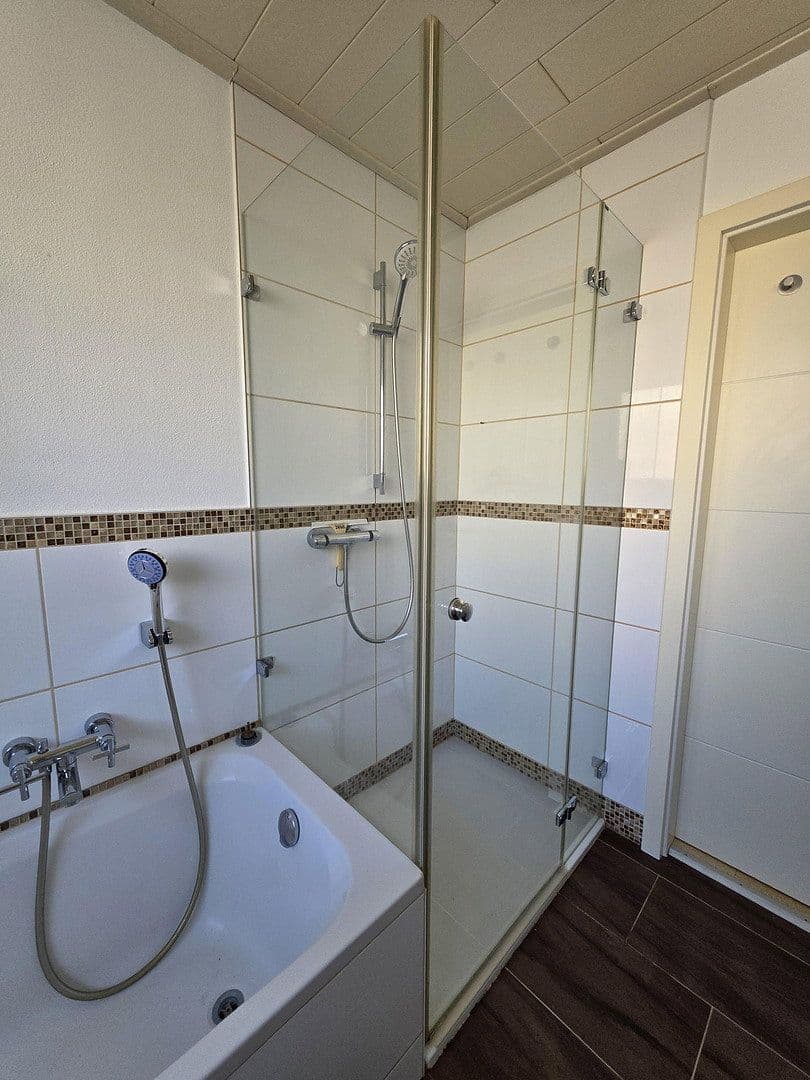 Prodej bytu 4+1 91 m², Berliner Str. 24, Landau in der Pfalz, Porýní-Falc Prodej bytu 4+1 91 m², Berliner Str. 24, Landau in der Pfalz, Porýní-Falc