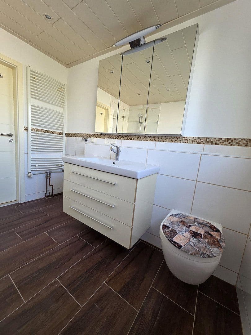 Prodej bytu 4+1 91 m², Berliner Str. 24, Landau in der Pfalz, Porýní-Falc Prodej bytu 4+1 91 m², Berliner Str. 24, Landau in der Pfalz, Porýní-Falc