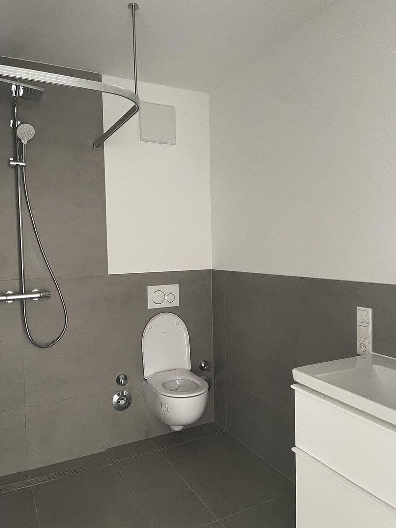 Pronájem bytu 2+1 66 m², Cáchy, Severní Porýní-Vestfálsko Pronájem bytu 2+1 66 m², Cáchy, Severní Porýní-Vestfálsko