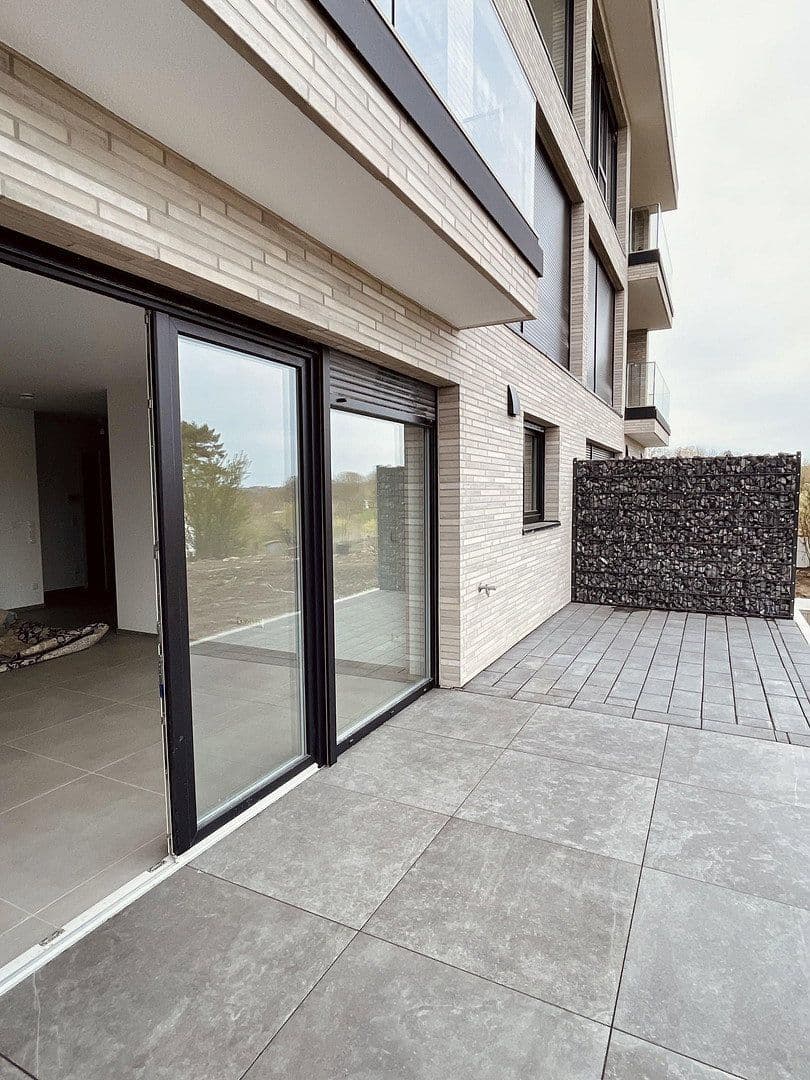 Pronájem bytu 2+1 66 m², Cáchy, Severní Porýní-Vestfálsko Pronájem bytu 2+1 66 m², Cáchy, Severní Porýní-Vestfálsko