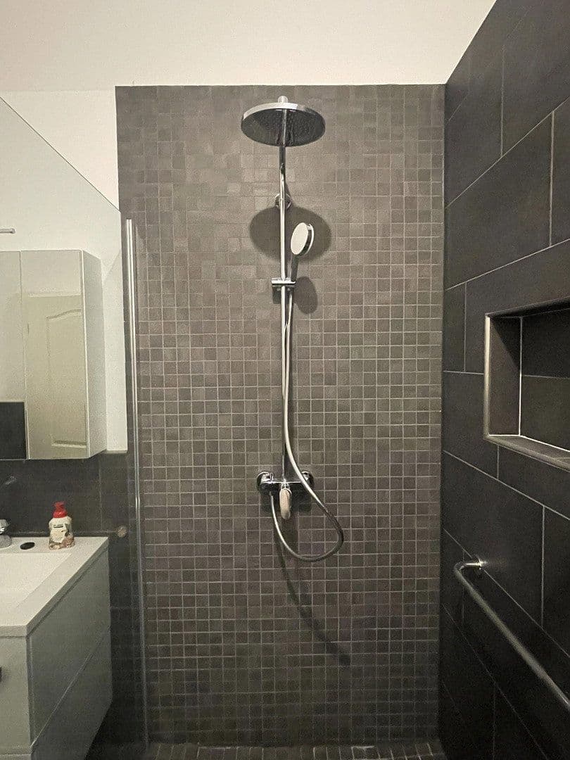 Pronájem bytu 3+1 90 m², Cáchy, Severní Porýní-Vestfálsko Pronájem bytu 3+1 90 m², Cáchy, Severní Porýní-Vestfálsko