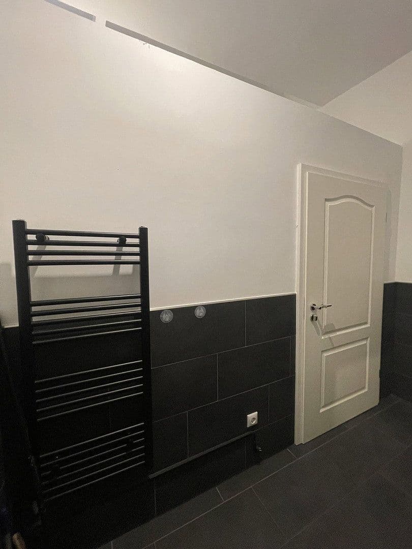 Pronájem bytu 3+1 90 m², Cáchy, Severní Porýní-Vestfálsko Pronájem bytu 3+1 90 m², Cáchy, Severní Porýní-Vestfálsko