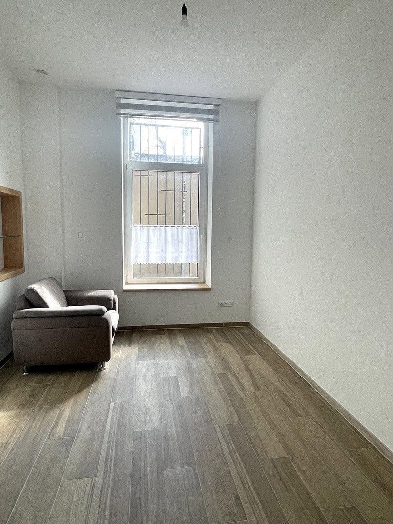 Pronájem bytu 3+1 90 m², Cáchy, Severní Porýní-Vestfálsko Pronájem bytu 3+1 90 m², Cáchy, Severní Porýní-Vestfálsko