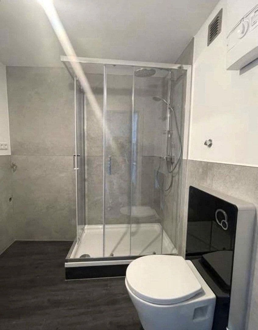Pronájem bytu 2+1 60 m², Cáchy, Severní Porýní-Vestfálsko Pronájem bytu 2+1 60 m², Cáchy, Severní Porýní-Vestfálsko