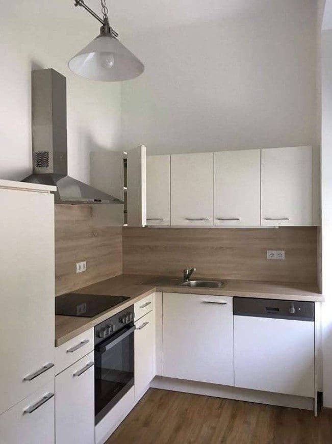 Pronájem bytu 2+1 50 m², Kirchengasse 5, Deutschlandsberg, Štýrsko Pronájem bytu 2+1 50 m², Kirchengasse 5, Deutschlandsberg, Štýrsko