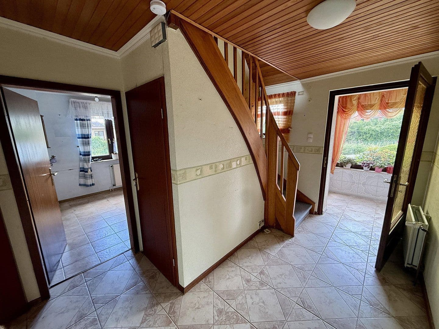 Prodej domu 90 m², pozemek 795 m², Hinterm Bruch 26, Winsen (Luhe), Dolní Sasko Prodej domu 90 m², pozemek 795 m², Hinterm Bruch 26, Winsen (Luhe), Dolní Sasko