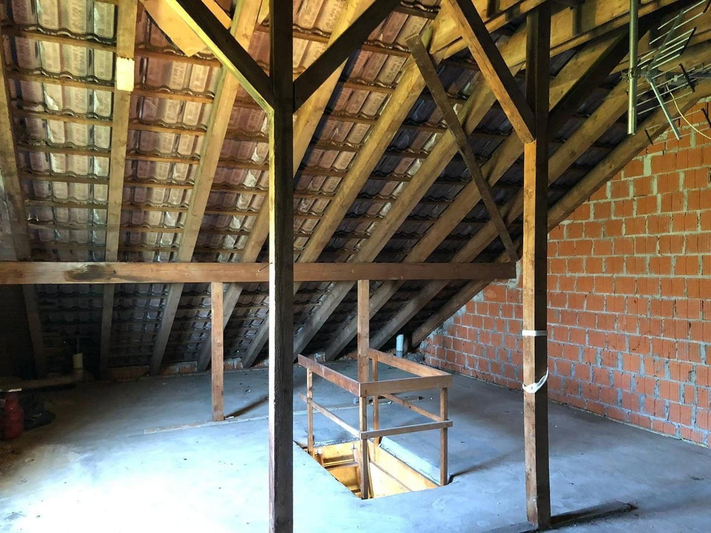 Prodej domu 104 m², pozemek 427 m², Danziger Str.23, Karlsbad, Bádensko-Württembersko Prodej domu 104 m², pozemek 427 m², Danziger Str.23, Karlsbad, Bádensko-Württembersko