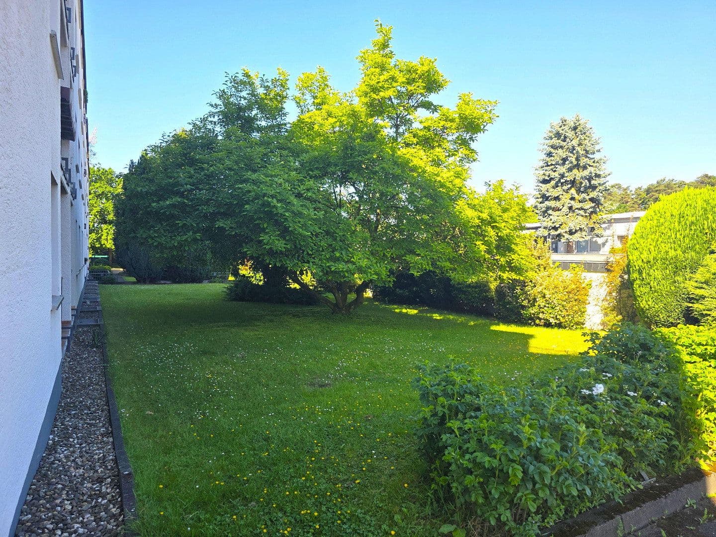 Prodej bytu 2+1 60 m², Bergisch Gladbach, Severní Porýní-Vestfálsko Prodej bytu 2+1 60 m², Bergisch Gladbach, Severní Porýní-Vestfálsko