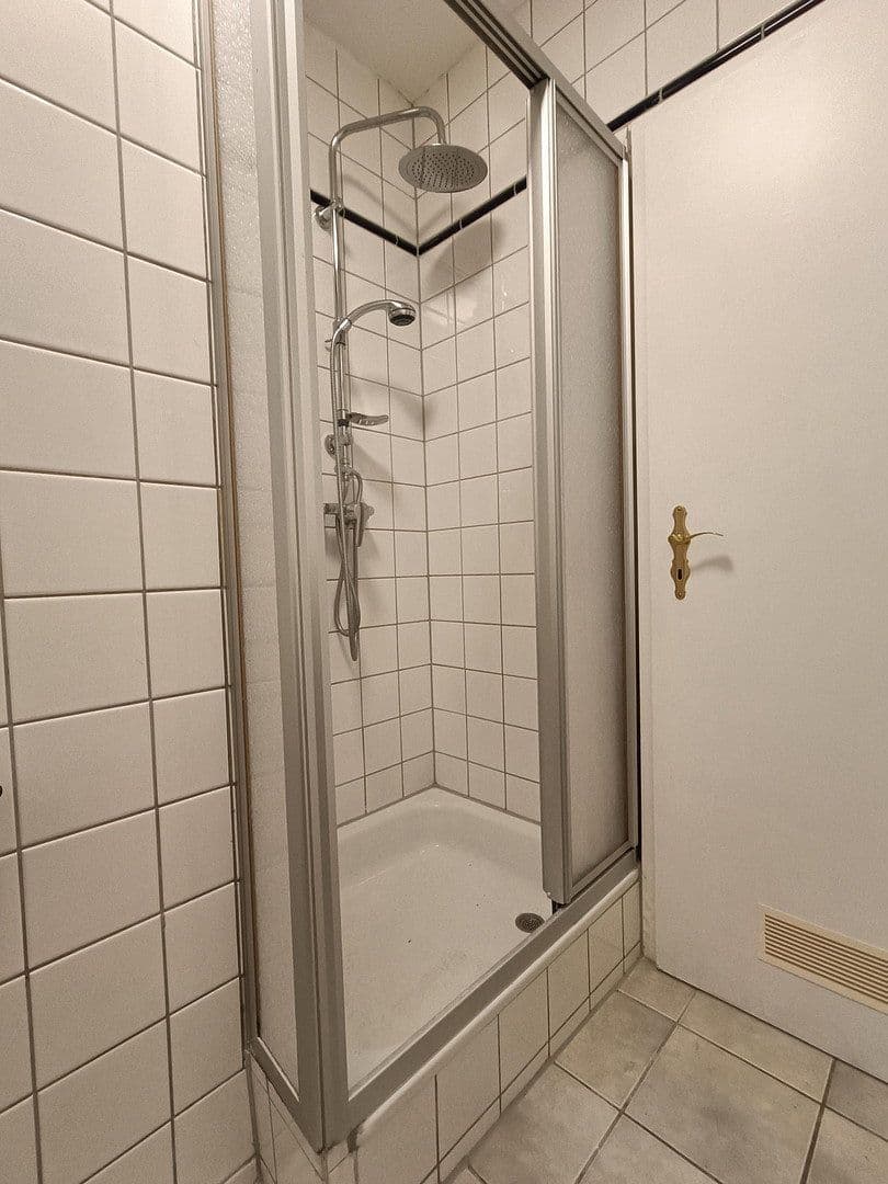 Pronájem bytu 1+1 20 m², Unteralling 1, Sinzing, Bavorsko Pronájem bytu 1+1 20 m², Unteralling 1, Sinzing, Bavorsko