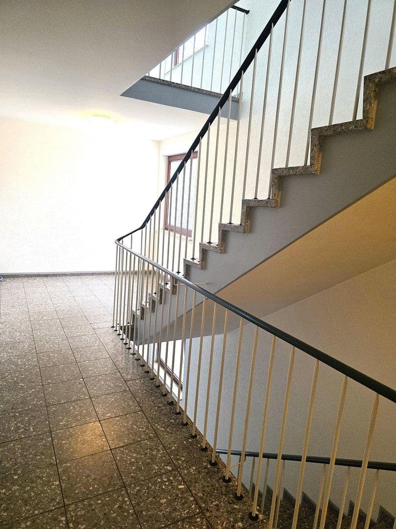 Prodej bytu 3+1 87 m², Bergisch Gladbach, Severní Porýní-Vestfálsko Prodej bytu 3+1 87 m², Bergisch Gladbach, Severní Porýní-Vestfálsko
