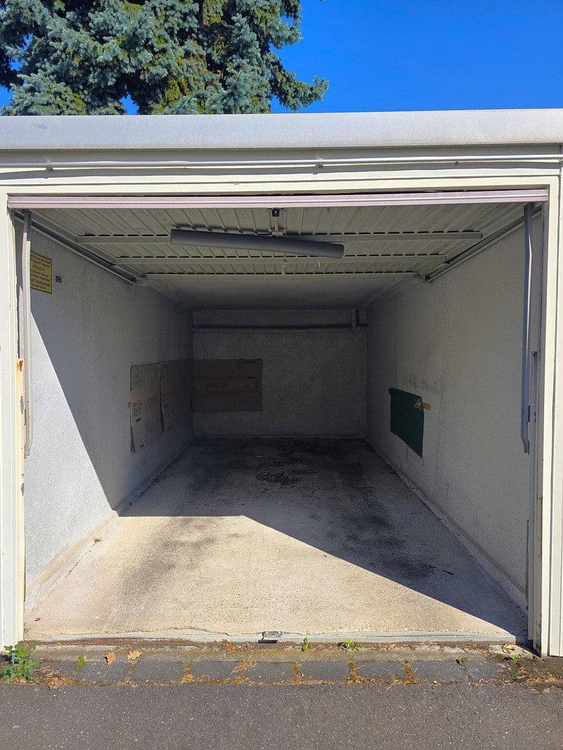 Prodej bytu 3+1 87 m², Bergisch Gladbach, Severní Porýní-Vestfálsko Prodej bytu 3+1 87 m², Bergisch Gladbach, Severní Porýní-Vestfálsko