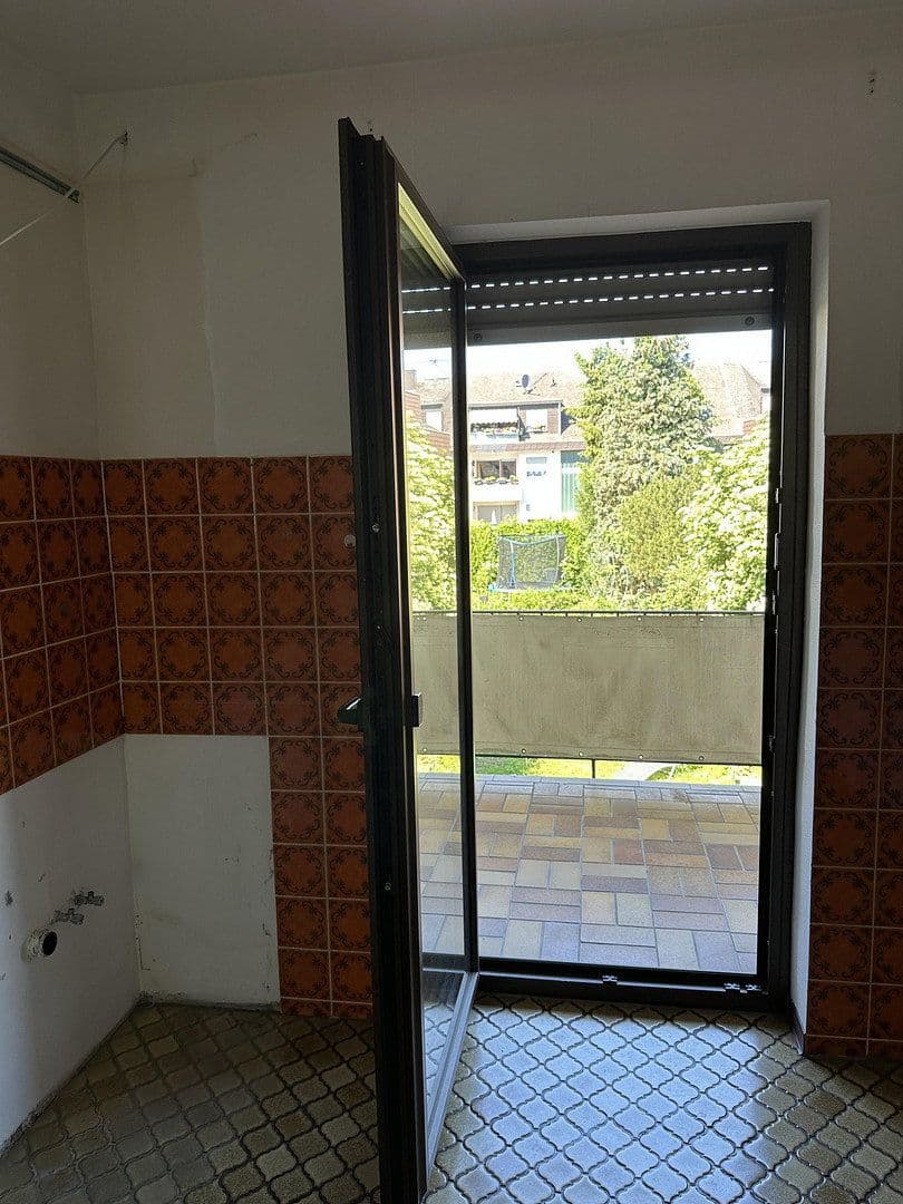 Prodej domu 270 m², pozemek 271 m², Ringstraße 89, Bendorf, Porýní-Falc Prodej domu 270 m², pozemek 271 m², Ringstraße 89, Bendorf, Porýní-Falc