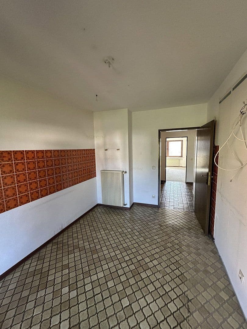 Prodej domu 270 m², pozemek 271 m², Ringstraße 89, Bendorf, Porýní-Falc Prodej domu 270 m², pozemek 271 m², Ringstraße 89, Bendorf, Porýní-Falc