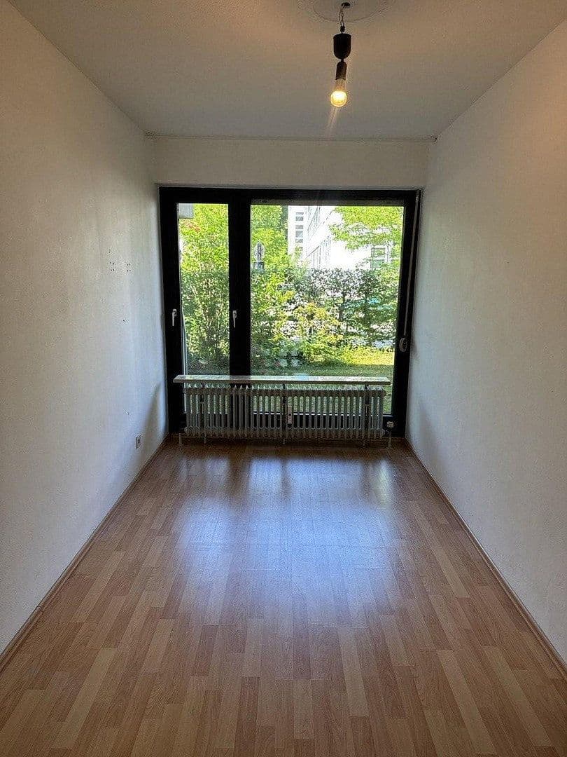 Prodej bytu 2+1 43 m², Romanstr 86, München, Bavorsko Prodej bytu 2+1 43 m², Romanstr 86, München, Bavorsko