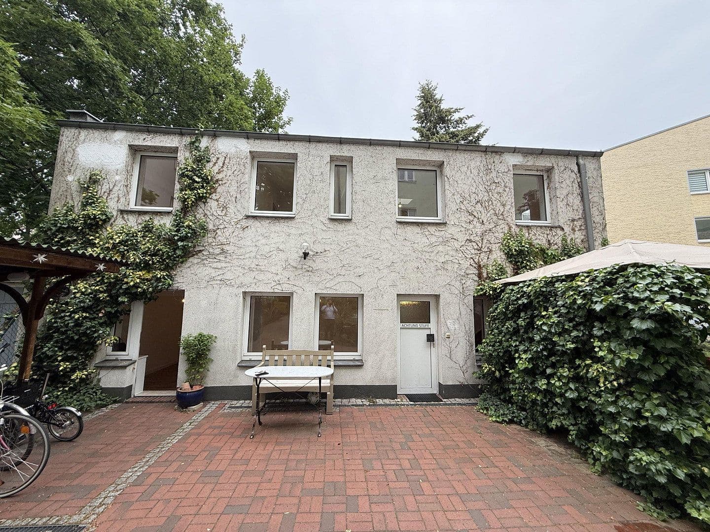 Pronájem bytu 5+1 89 m², Dönhoffstraße 7, Berlin, Berlín Pronájem bytu 5+1 89 m², Dönhoffstraße 7, Berlin, Berlín