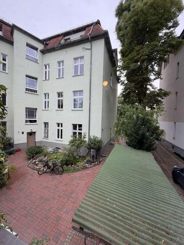 Pronájem bytu 5+1 89 m², Dönhoffstraße 7, Berlin, Berlín Pronájem bytu 5+1 89 m², Dönhoffstraße 7, Berlin, Berlín