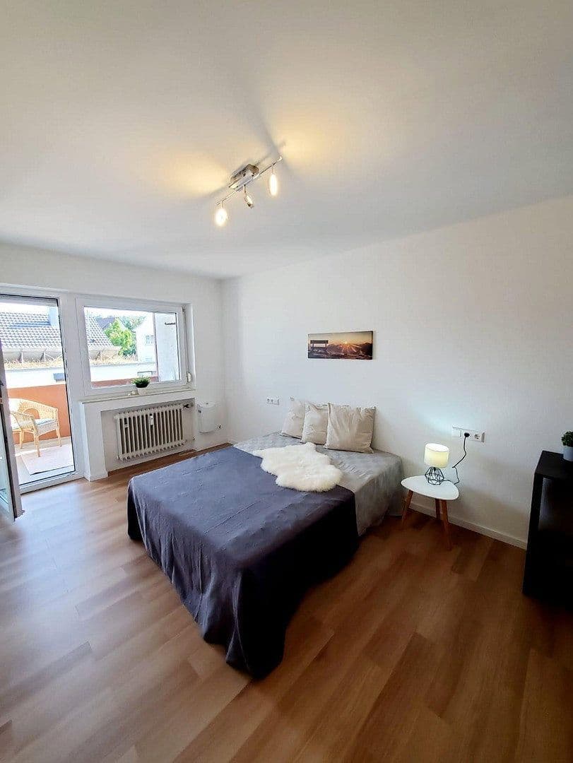 Pronájem bytu 2+1 57 m², Goldäckerstr. 3, Leinfelden-Echterdingen, Bádensko-Württembersko Pronájem bytu 2+1 57 m², Goldäckerstr. 3, Leinfelden-Echterdingen, Bádensko-Württembersko
