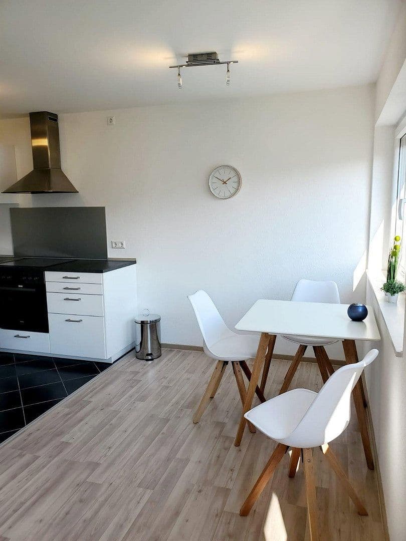Pronájem bytu 2+1 57 m², Goldäckerstr. 3, Leinfelden-Echterdingen, Bádensko-Württembersko Pronájem bytu 2+1 57 m², Goldäckerstr. 3, Leinfelden-Echterdingen, Bádensko-Württembersko