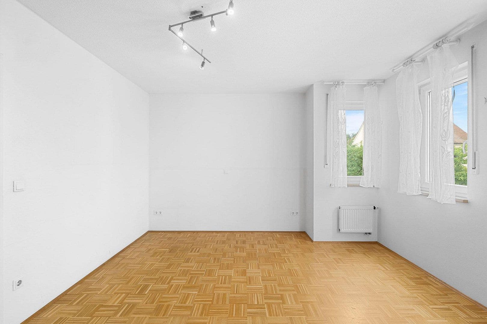 Prodej domu 140 m², pozemek 194 m², Regensburg, Bavorsko Prodej domu 140 m², pozemek 194 m², Regensburg, Bavorsko
