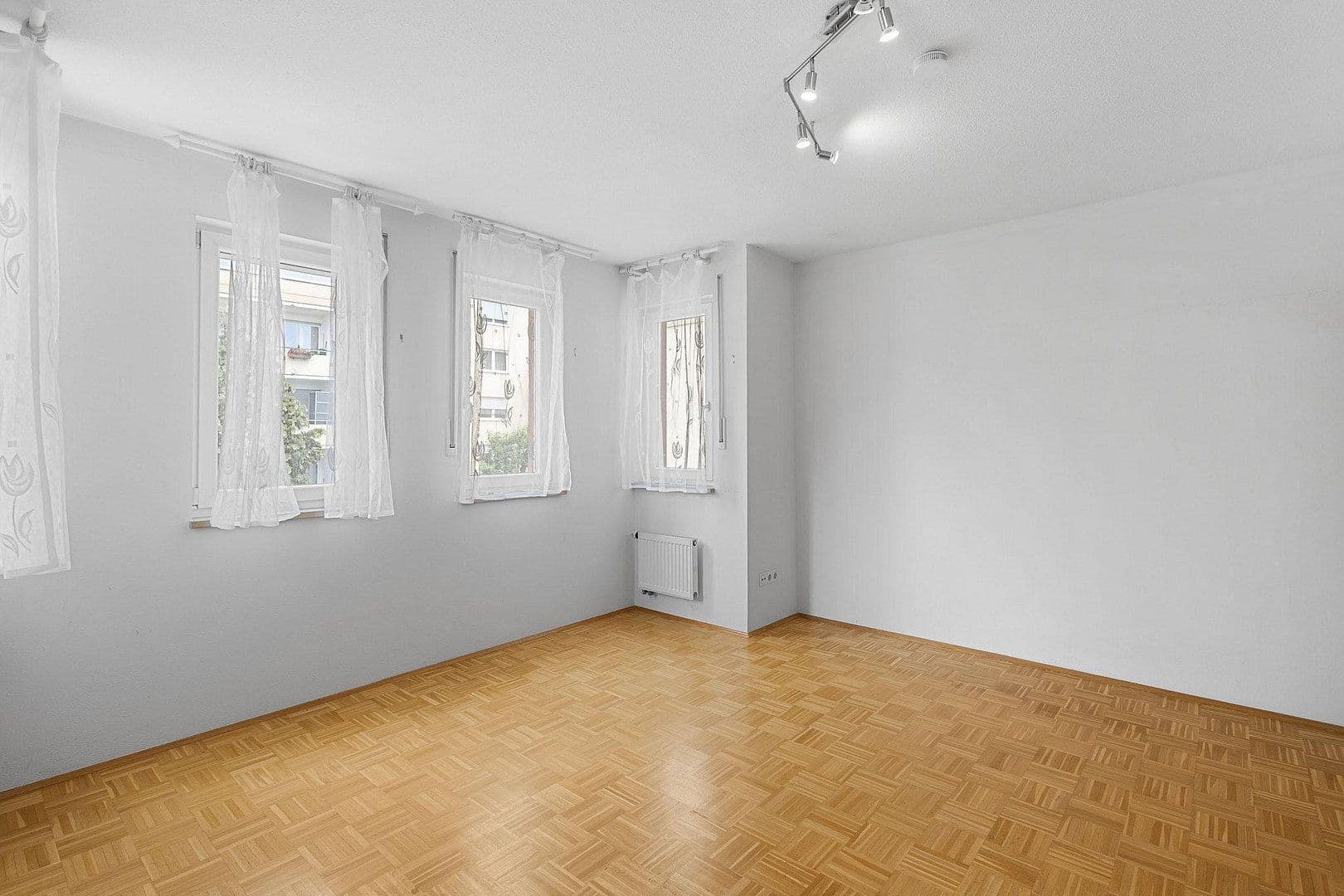 Prodej domu 140 m², pozemek 194 m², Regensburg, Bavorsko Prodej domu 140 m², pozemek 194 m², Regensburg, Bavorsko