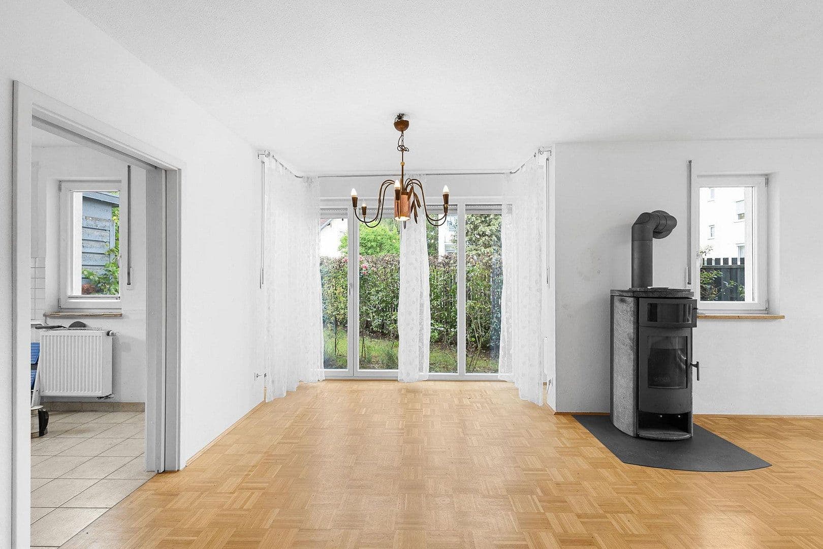 Prodej domu 140 m², pozemek 194 m², Regensburg, Bavorsko Prodej domu 140 m², pozemek 194 m², Regensburg, Bavorsko