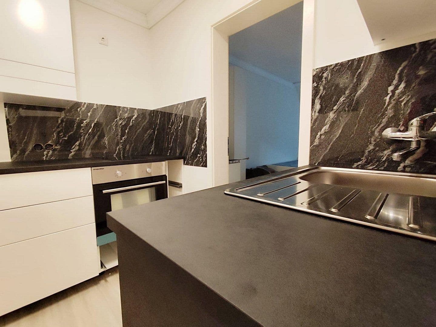 Pronájem bytu 13 m², Wagenburgstraße 101, Stuttgart, Bádensko-Württembersko Pronájem bytu 13 m², Wagenburgstraße 101, Stuttgart, Bádensko-Württembersko