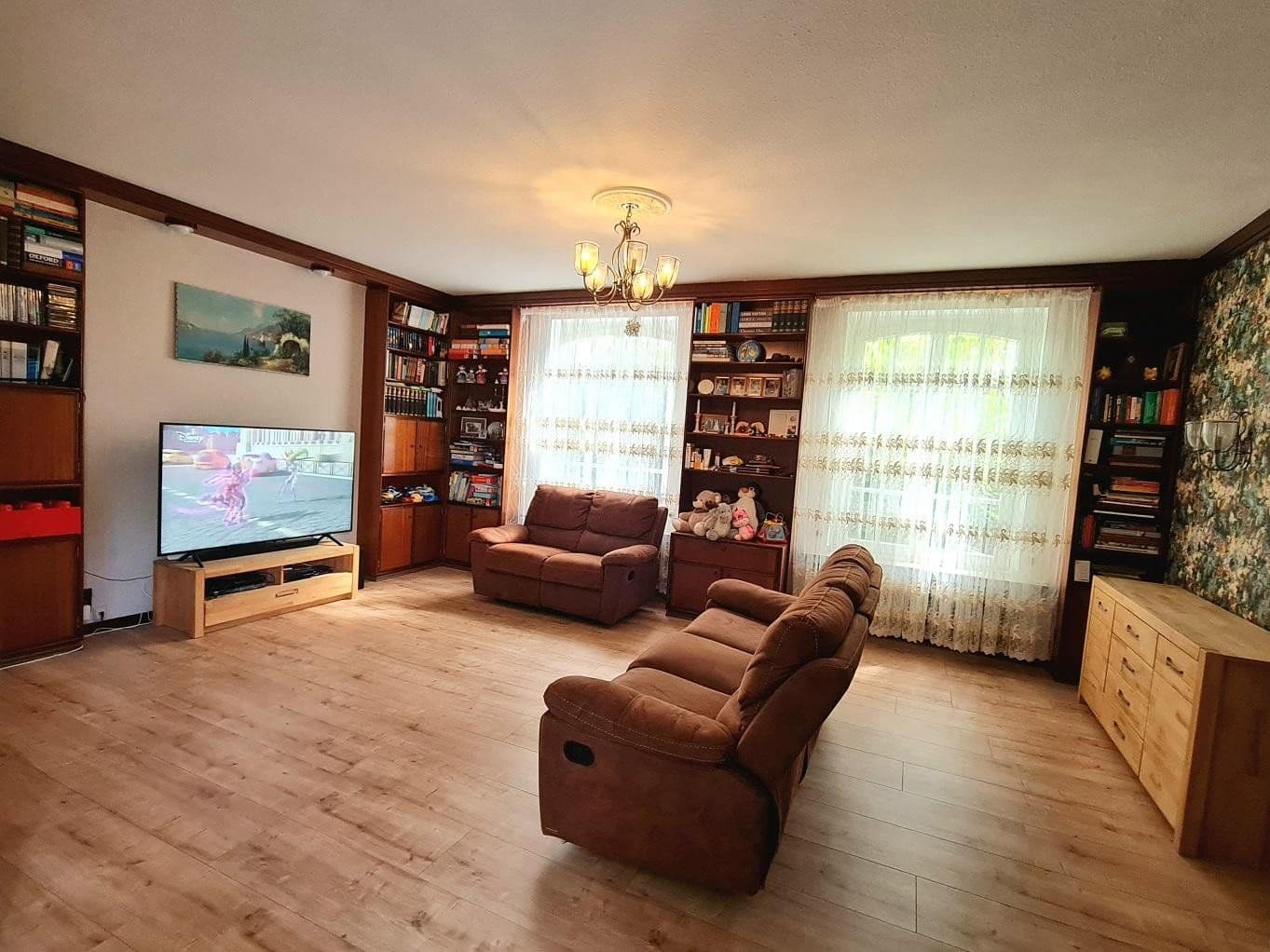 Prodej domu 220 m², pozemek 1.225 m², Fährstr. 3, Duisburg, Severní Porýní-Vestfálsko Prodej domu 220 m², pozemek 1.225 m², Fährstr. 3, Duisburg, Severní Porýní-Vestfálsko