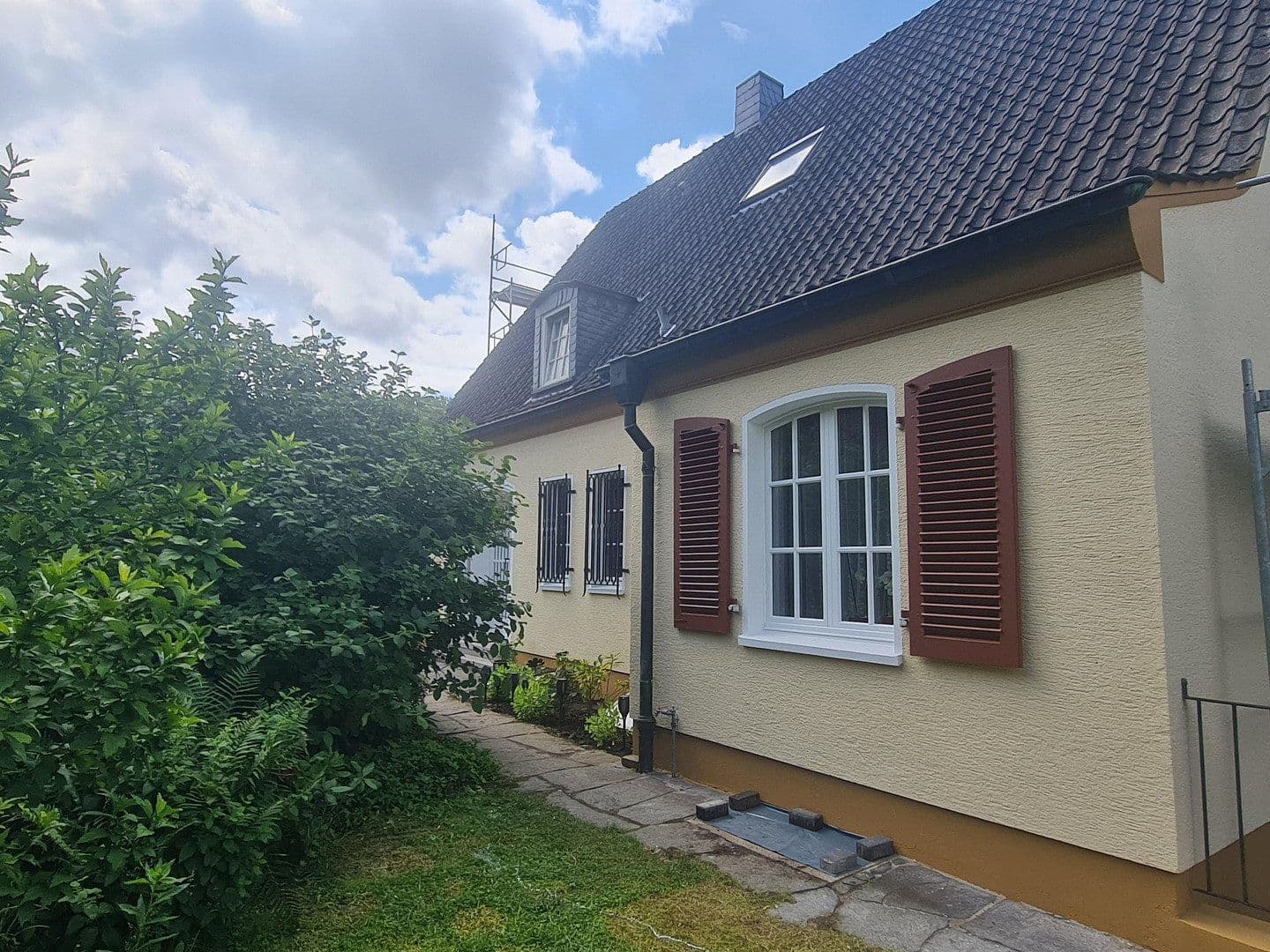 Prodej domu 220 m², pozemek 1.225 m², Fährstr. 3, Duisburg, Severní Porýní-Vestfálsko Prodej domu 220 m², pozemek 1.225 m², Fährstr. 3, Duisburg, Severní Porýní-Vestfálsko