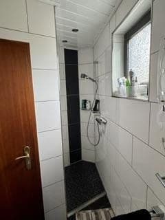 Prodej domu 148 m², pozemek 365 m², Koblenz, Porýní-Falc Prodej domu 148 m², pozemek 365 m², Koblenz, Porýní-Falc
