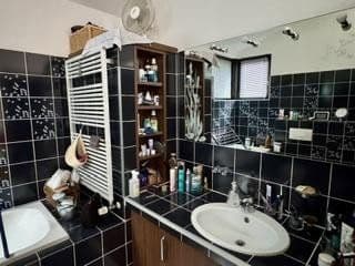 Prodej domu 148 m², pozemek 365 m², Koblenz, Porýní-Falc Prodej domu 148 m², pozemek 365 m², Koblenz, Porýní-Falc