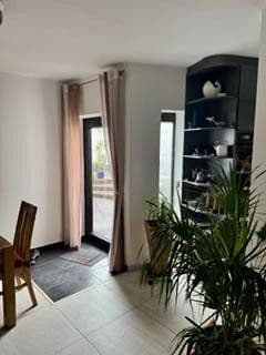 Prodej domu 148 m², pozemek 365 m², Koblenz, Porýní-Falc Prodej domu 148 m², pozemek 365 m², Koblenz, Porýní-Falc