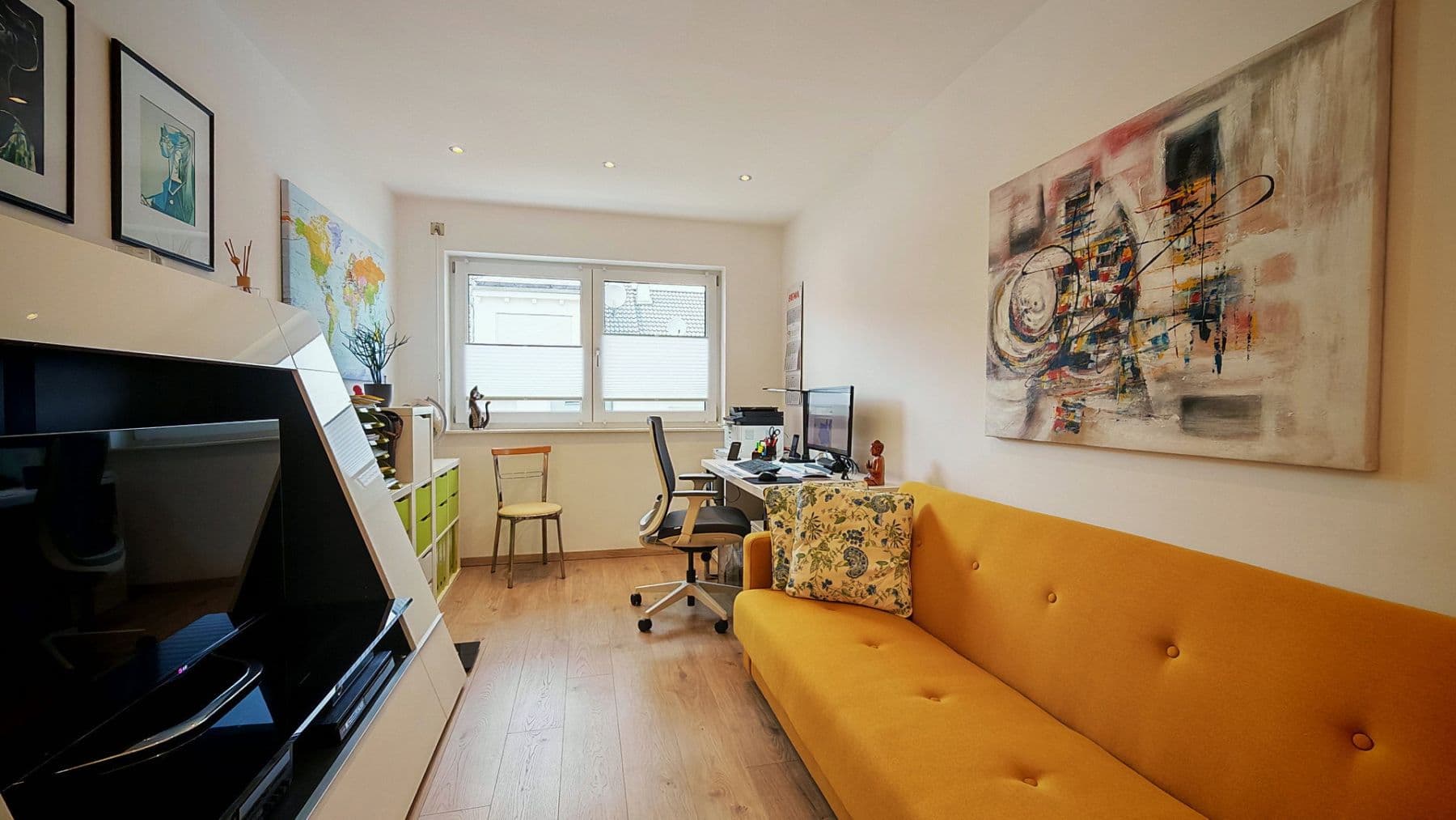 Prodej domu 125 m², pozemek 180 m², Altdorf bei Nürnberg, Bavorsko Prodej domu 125 m², pozemek 180 m², Altdorf bei Nürnberg, Bavorsko