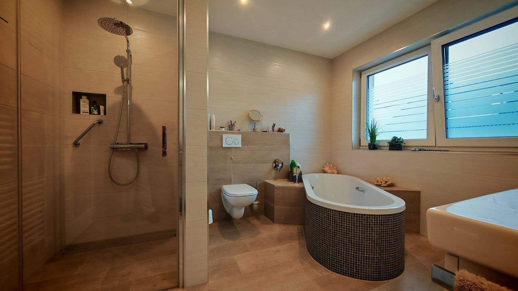 Prodej domu 125 m², pozemek 180 m², Altdorf bei Nürnberg, Bavorsko Prodej domu 125 m², pozemek 180 m², Altdorf bei Nürnberg, Bavorsko