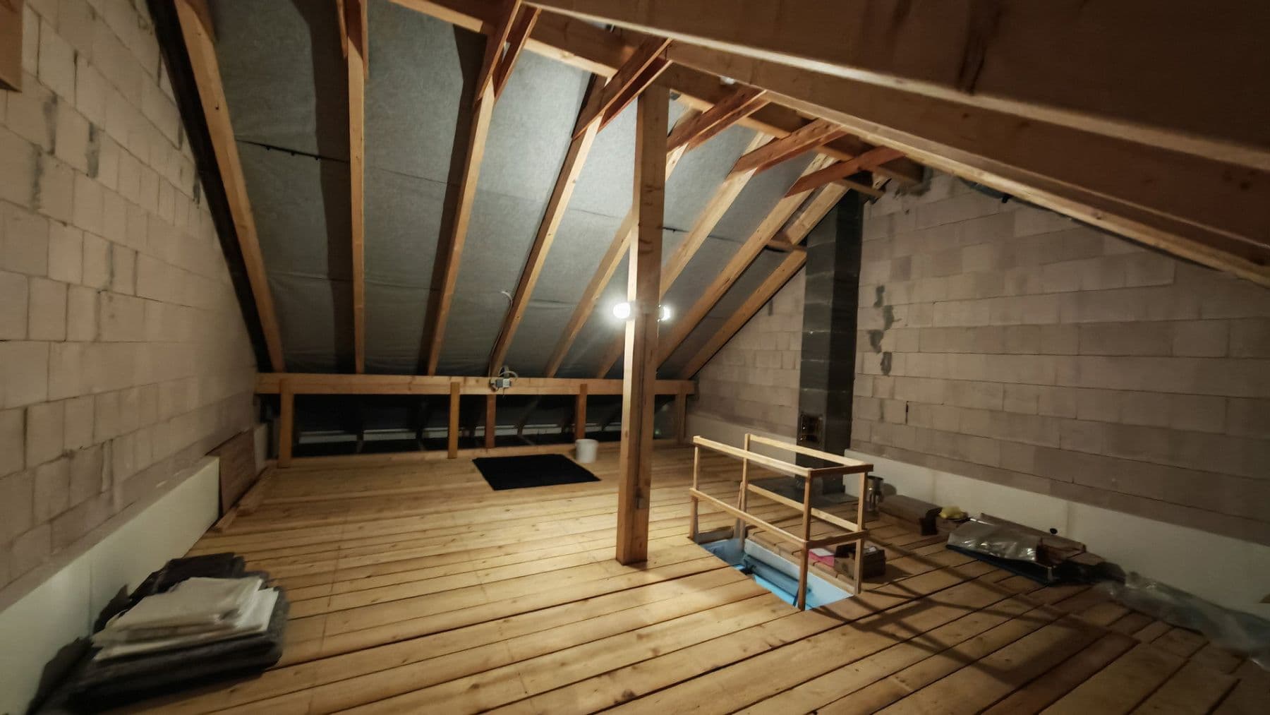 Prodej domu 125 m², pozemek 180 m², Altdorf bei Nürnberg, Bavorsko Prodej domu 125 m², pozemek 180 m², Altdorf bei Nürnberg, Bavorsko