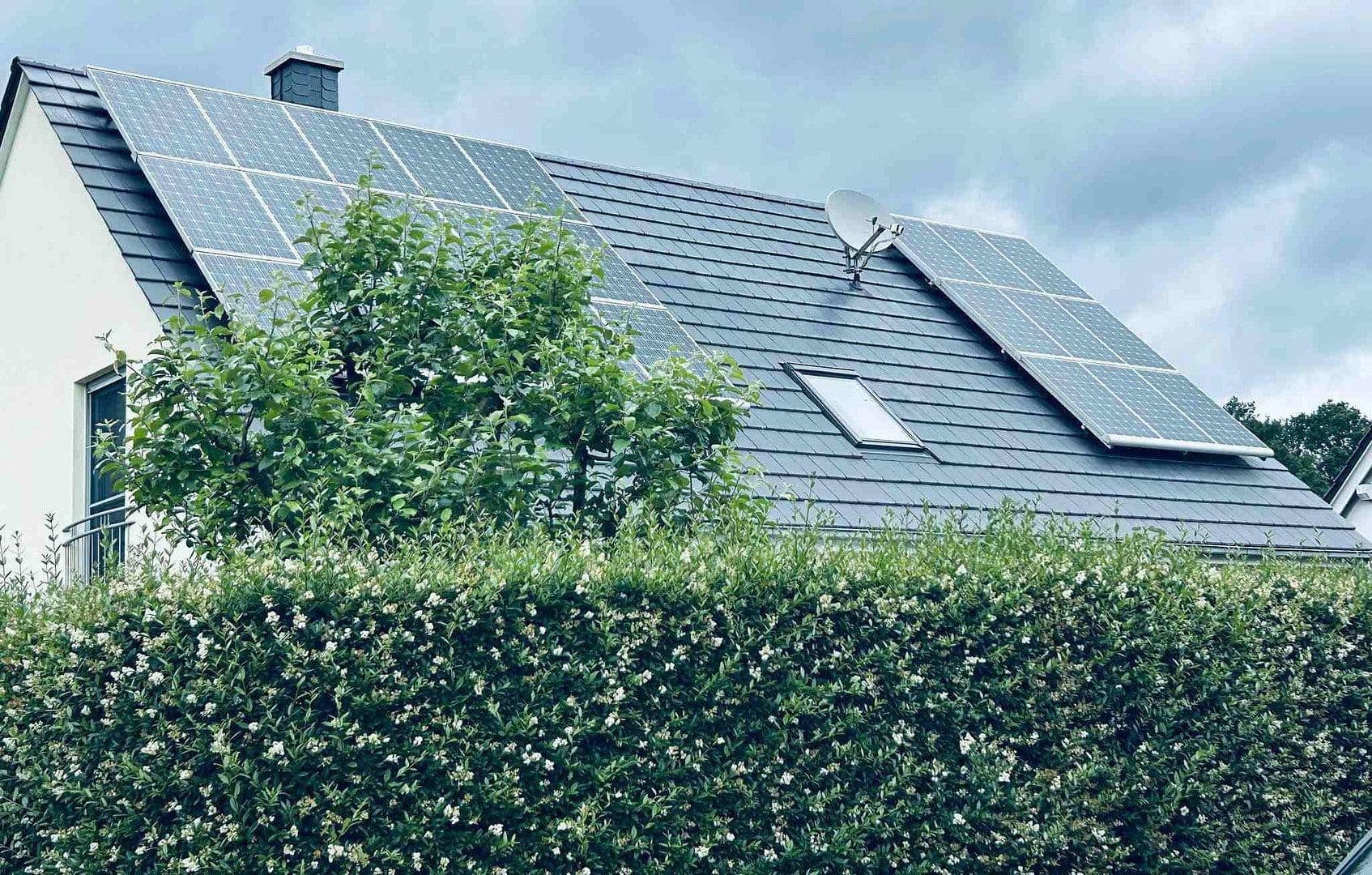 Prodej domu 183 m², pozemek 476 m², Gütersloh, Severní Porýní-Vestfálsko Prodej domu 183 m², pozemek 476 m², Gütersloh, Severní Porýní-Vestfálsko