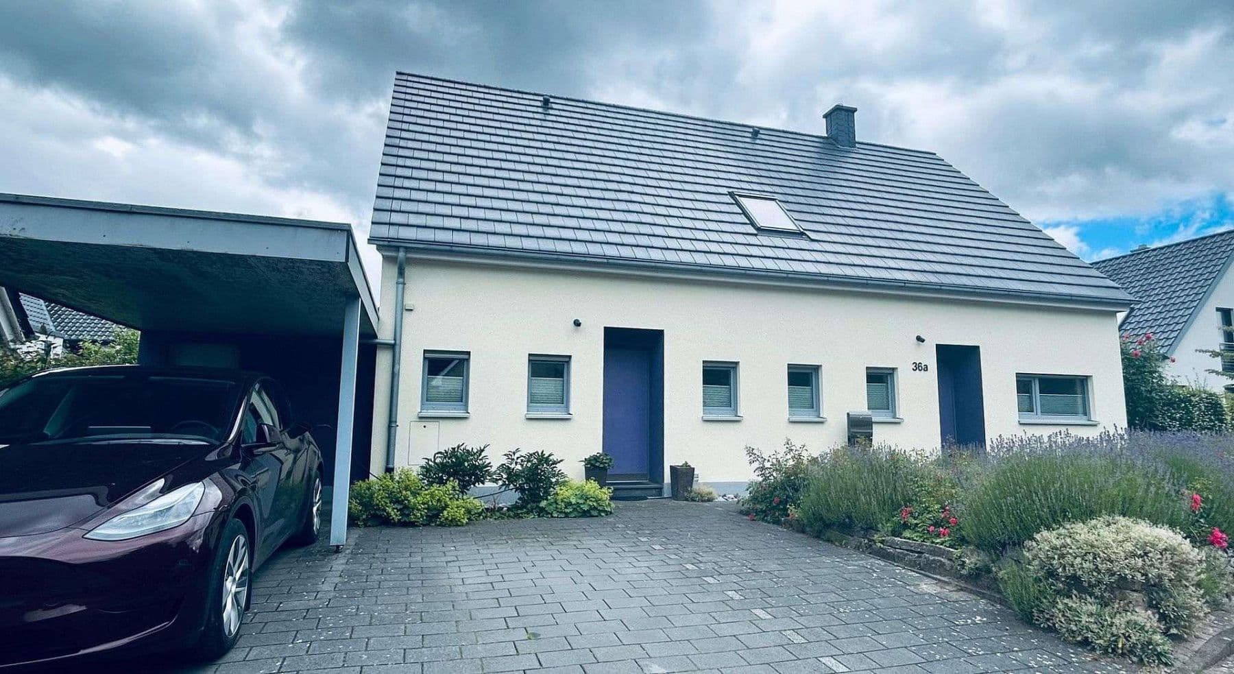 Prodej domu 183 m², pozemek 476 m², Gütersloh, Severní Porýní-Vestfálsko Prodej domu 183 m², pozemek 476 m², Gütersloh, Severní Porýní-Vestfálsko