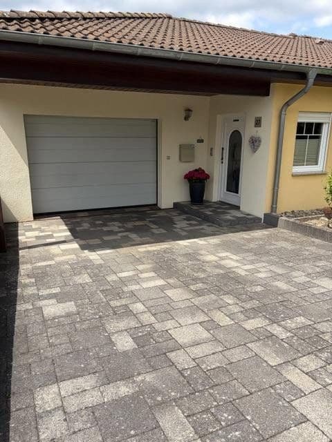 Prodej domu 146 m², pozemek 2.000 m², Rascheid, Porýní-Falc Prodej domu 146 m², pozemek 2.000 m², Rascheid, Porýní-Falc