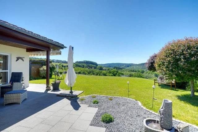 Prodej domu 146 m², pozemek 2.000 m², Rascheid, Porýní-Falc Prodej domu 146 m², pozemek 2.000 m², Rascheid, Porýní-Falc