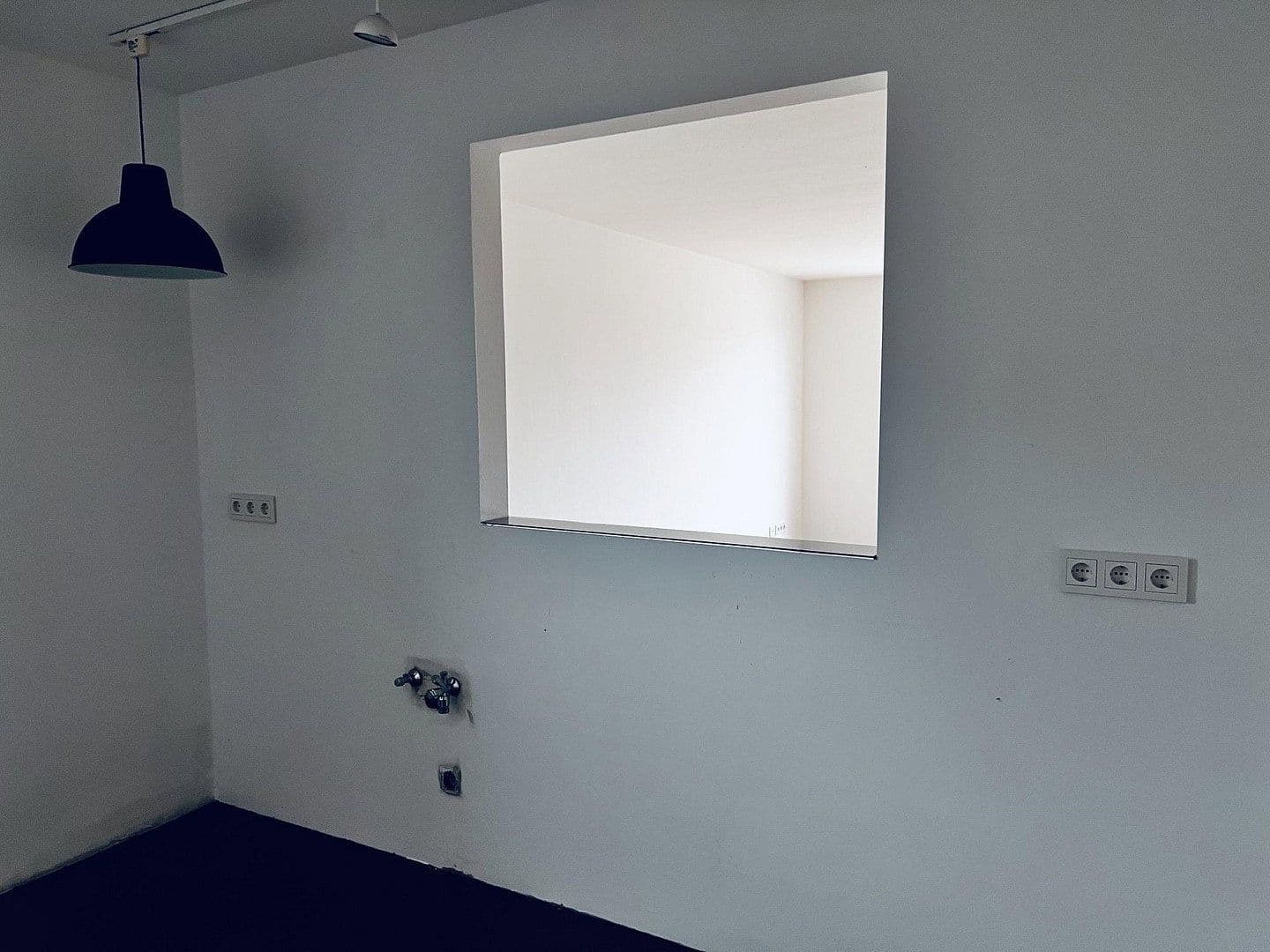 Prodej bytu 3+1 99 m², Leverkusen, Severní Porýní-Vestfálsko Prodej bytu 3+1 99 m², Leverkusen, Severní Porýní-Vestfálsko
