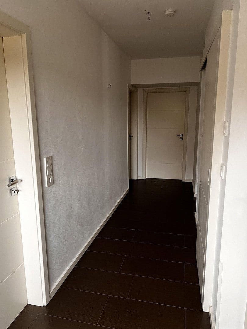Prodej bytu 3+1 99 m², Leverkusen, Severní Porýní-Vestfálsko Prodej bytu 3+1 99 m², Leverkusen, Severní Porýní-Vestfálsko
