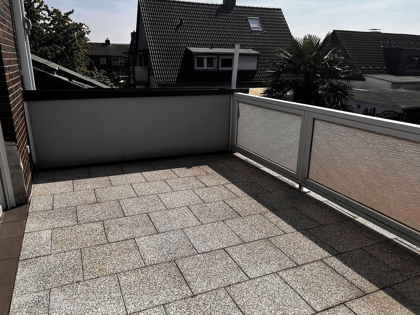 Prodej bytu 3+1 99 m², Leverkusen, Severní Porýní-Vestfálsko Prodej bytu 3+1 99 m², Leverkusen, Severní Porýní-Vestfálsko