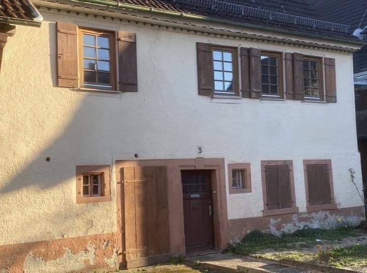 Prodej domu 100 m², pozemek 540 m², Sulz am Neckar, Bádensko-Württembersko Prodej domu 100 m², pozemek 540 m², Sulz am Neckar, Bádensko-Württembersko