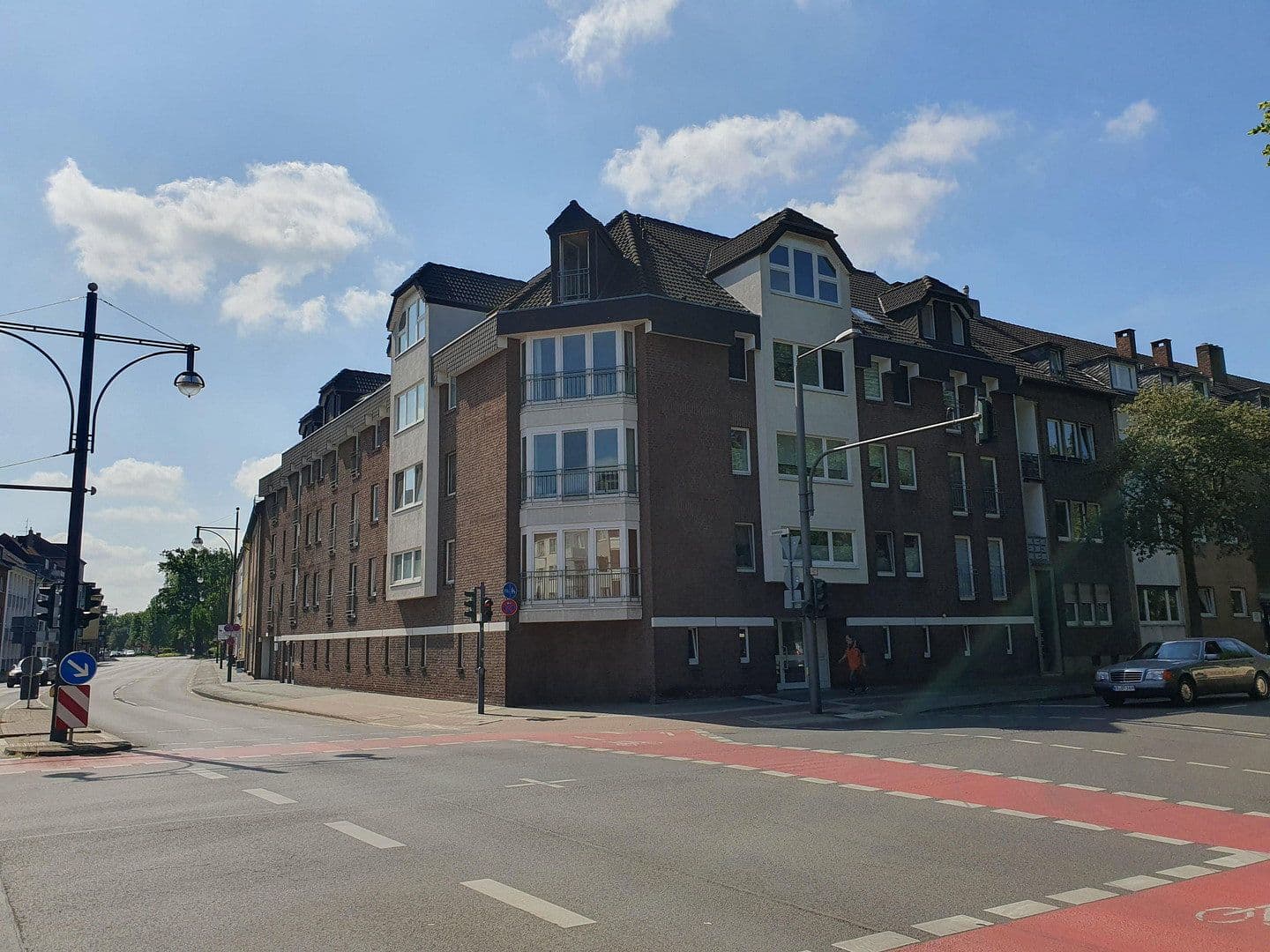 Prodej bytu 3+1 76 m², Leyentalstraße 100, Krefeld, Severní Porýní-Vestfálsko Prodej bytu 3+1 76 m², Leyentalstraße 100, Krefeld, Severní Porýní-Vestfálsko
