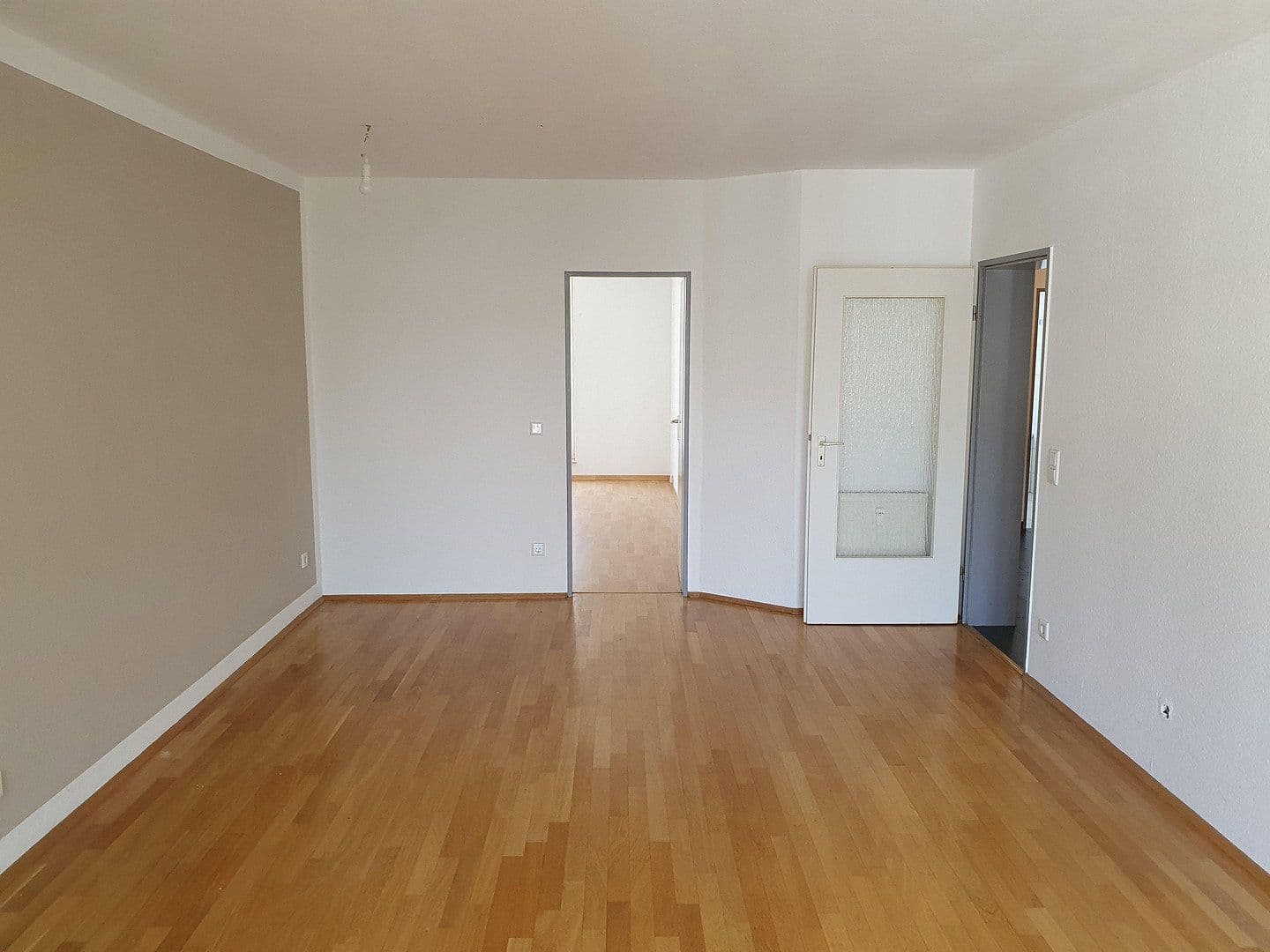 Prodej bytu 3+1 76 m², Leyentalstraße 100, Krefeld, Severní Porýní-Vestfálsko Prodej bytu 3+1 76 m², Leyentalstraße 100, Krefeld, Severní Porýní-Vestfálsko