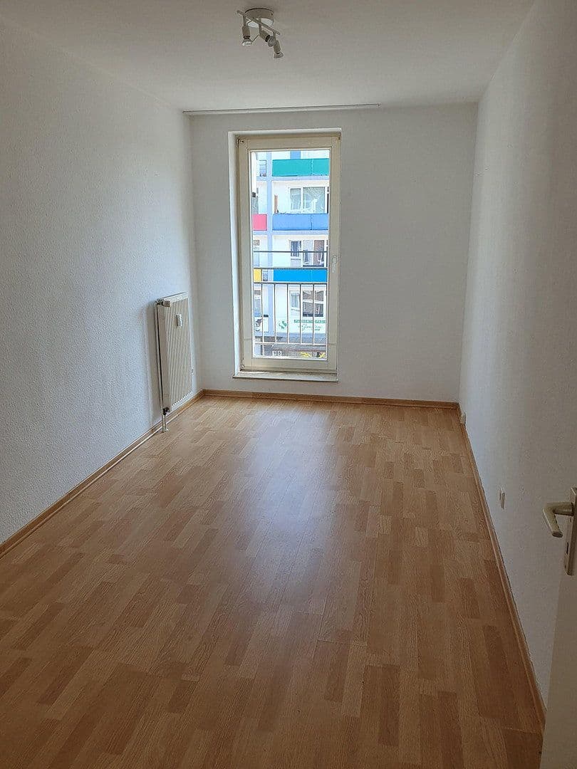 Prodej bytu 3+1 76 m², Leyentalstraße 100, Krefeld, Severní Porýní-Vestfálsko Prodej bytu 3+1 76 m², Leyentalstraße 100, Krefeld, Severní Porýní-Vestfálsko